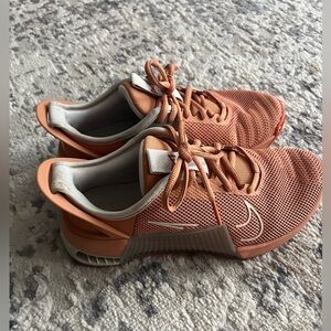 Women’s Nike metcons